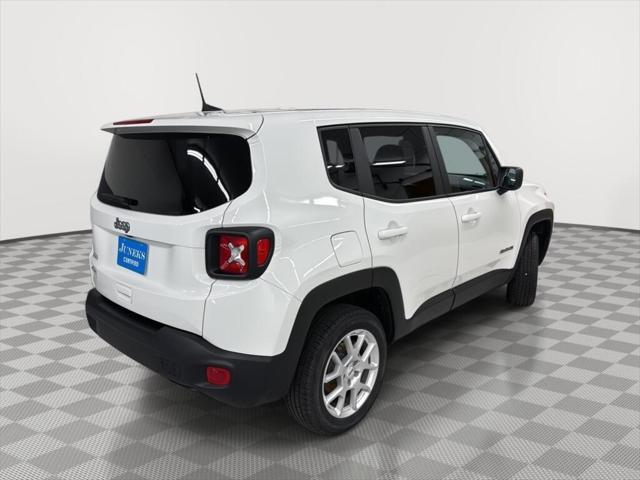 2023 Jeep Renegade Latitude 4x4 2023 Jeep Renegade Latitude 4x4