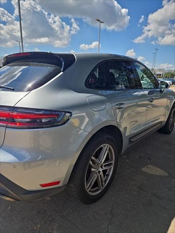 2022 Porsche Macan Base