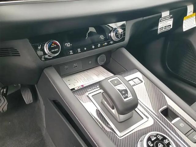 2025 Mitsubishi Outlander PHEV SE S-AWC