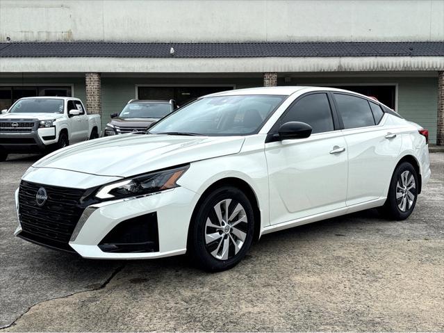 2025 Nissan Altima S FWD