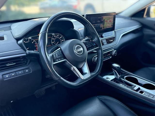 2023 Nissan Altima SL FWD
