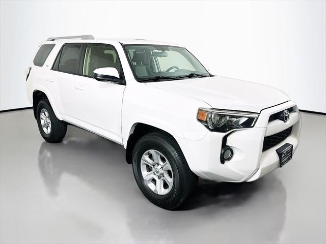 2018 Toyota 4Runner SR5 2018 Toyota 4Runner SR5