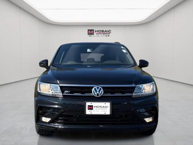 2020 Volkswagen Tiguan 2.0T SE R-Line Black 4MOTION 2020 Volkswagen Tiguan 2.0T SE R-Line Black 4MOTION