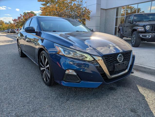 2020 Nissan Altima SR FWD 2020 Nissan Altima SR FWD