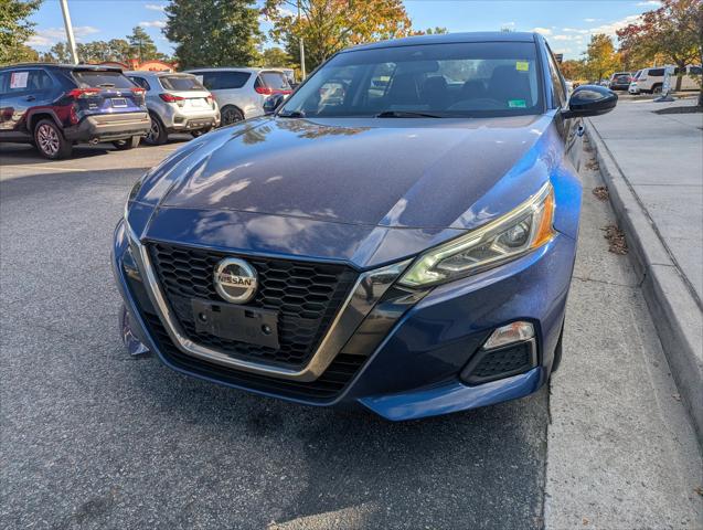 2020 Nissan Altima SR FWD 2020 Nissan Altima SR FWD