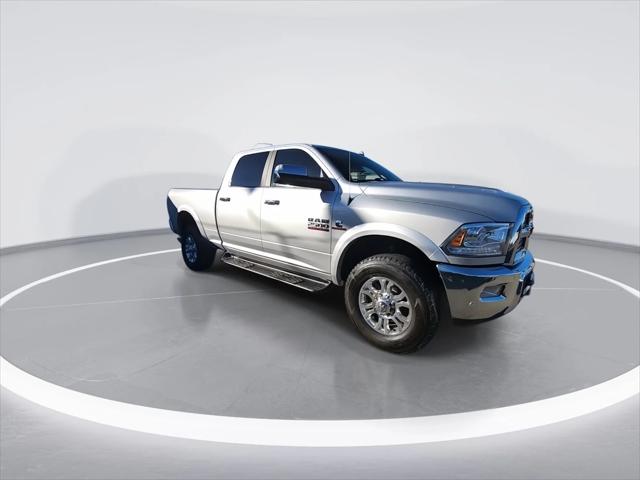 2017 RAM 2500 Laramie Crew Cab 4x4 64 Box 2017 RAM 2500 Laramie Crew Cab 4x4 64 Box