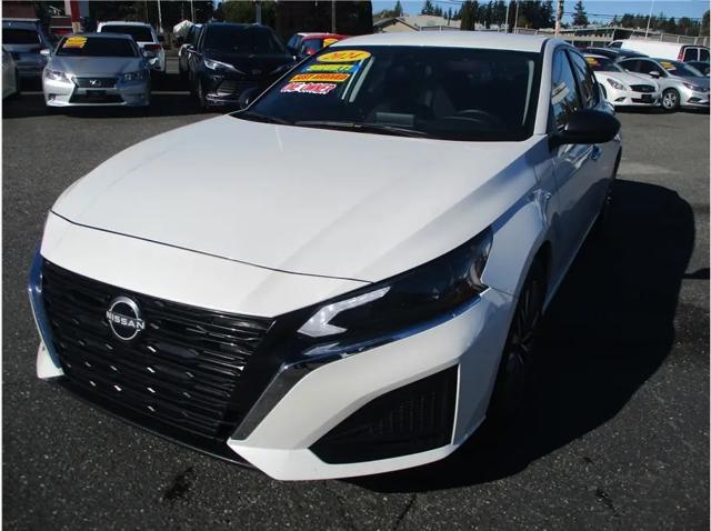 2024 Nissan Altima SV FWD
