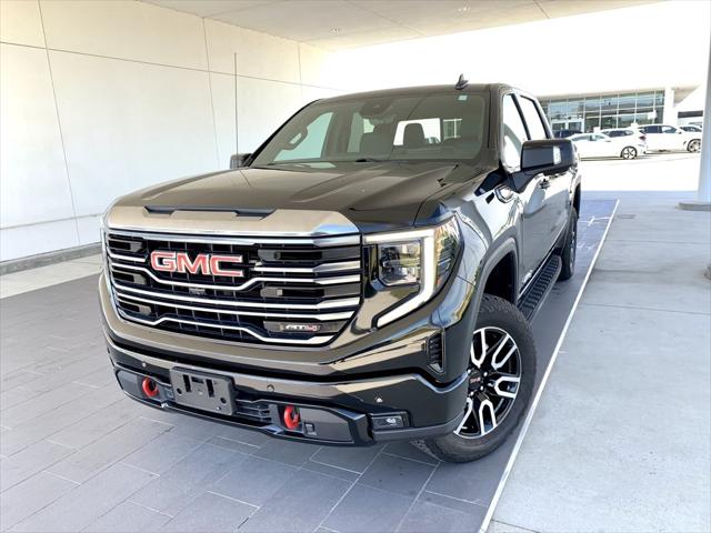 2024 GMC Sierra 1500 4WD Crew Cab Short Box AT4