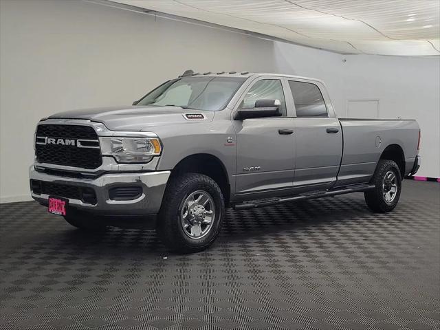 2020 RAM 3500 Tradesman Crew Cab 4x4 8 Box 2020 RAM 3500 Tradesman Crew Cab 4x4 8 Box