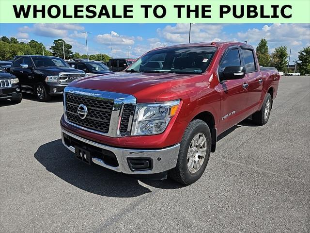 2018 Nissan TITAN SV