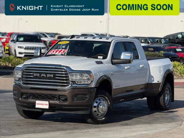 2024 RAM 3500 Limited Longhorn Mega Cab 4x4 64 Box