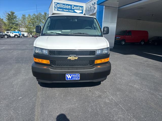 2025 Chevrolet Express Cargo Van RWD 2500 Regular Wheelbase WT