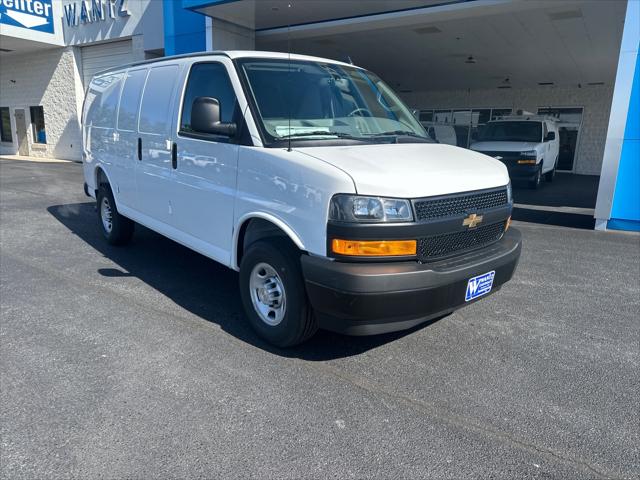 2025 Chevrolet Express Cargo Van RWD 2500 Regular Wheelbase WT