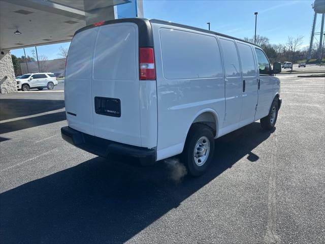 2025 Chevrolet Express Cargo Van RWD 2500 Regular Wheelbase WT