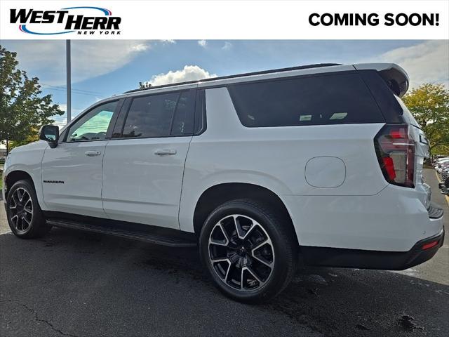 2023 Chevrolet Suburban 4WD RST