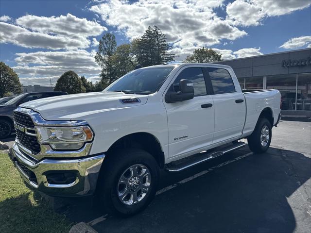 2024 RAM 2500 Big Horn Crew Cab 4x4 64 Box 2024 RAM 2500 Big Horn Crew Cab 4x4 64 Box