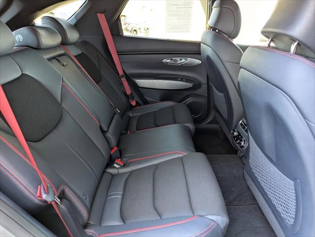 2023 Genesis GV70 2.5T AWD
