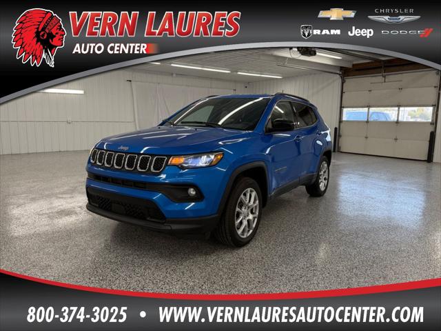 2023 Jeep Compass Latitude Lux FWD 2023 Jeep Compass Latitude Lux FWD