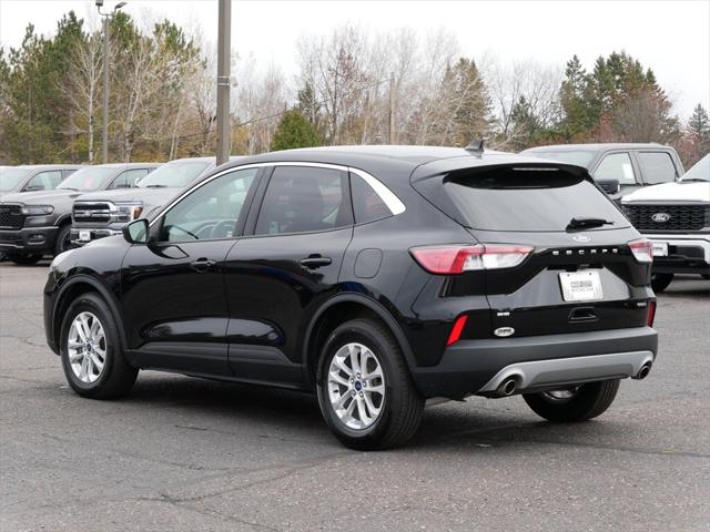 2022 Ford Escape SE Hybrid