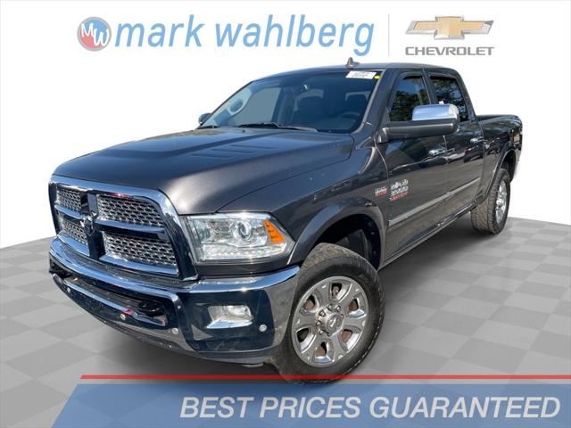 2018 RAM 3500 Laramie Crew Cab 4x4 64 Box 2018 RAM 3500 Laramie Crew Cab 4x4 64 Box