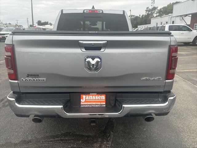 2020 RAM 1500 Laramie Crew Cab 4x4 57 Box