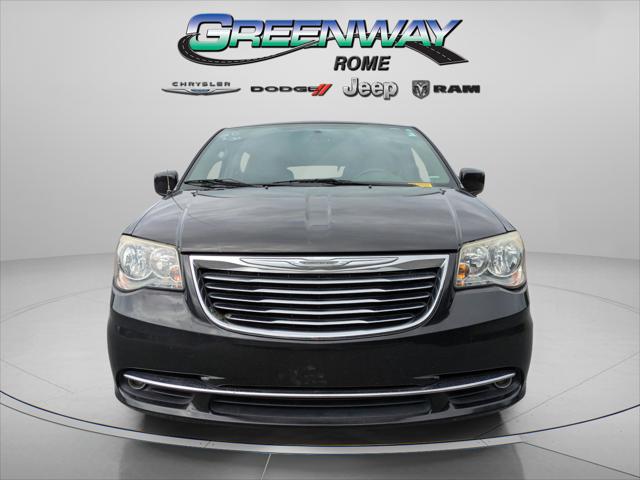 2015 Chrysler Town and Country Touring