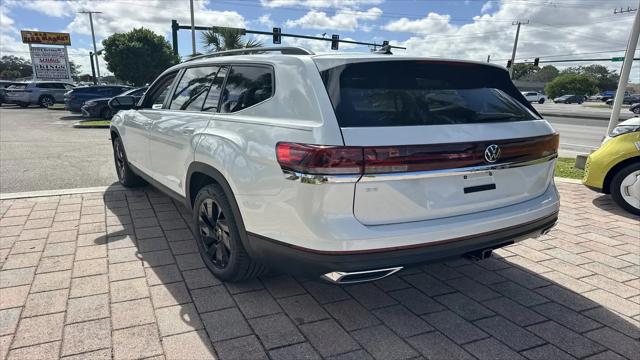 2026 Volkswagen Atlas SE with Technology