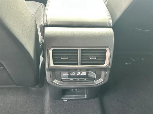 2026 Volkswagen Atlas SE