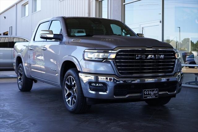 2025 RAM 1500 Laramie Crew Cab 4x4 57 Box