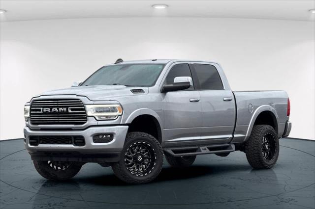 2022 RAM 2500 Laramie Crew Cab 4x4 64 Box