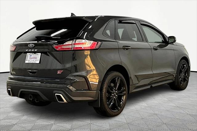 2021 Ford Edge ST