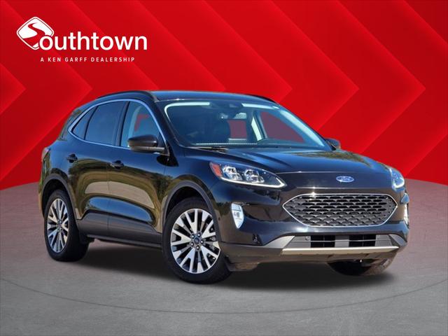 2022 Ford Escape Titanium Hybrid 2022 Ford Escape Titanium Hybrid