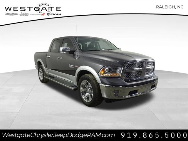 2017 RAM 1500 Laramie Crew Cab 4x4 57 Box
