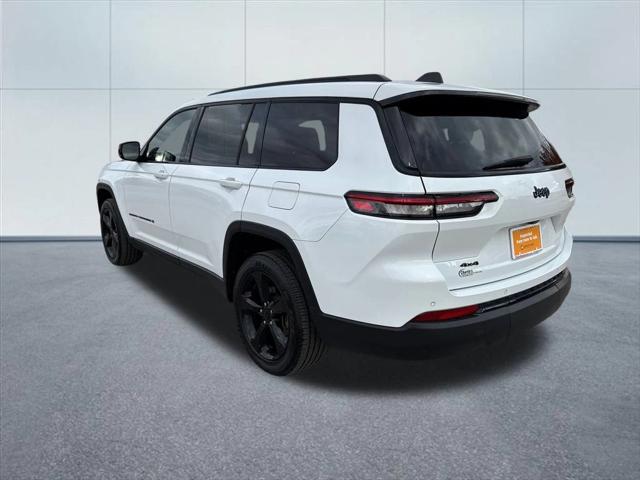 2023 Jeep Grand Cherokee L Altitude 4x4