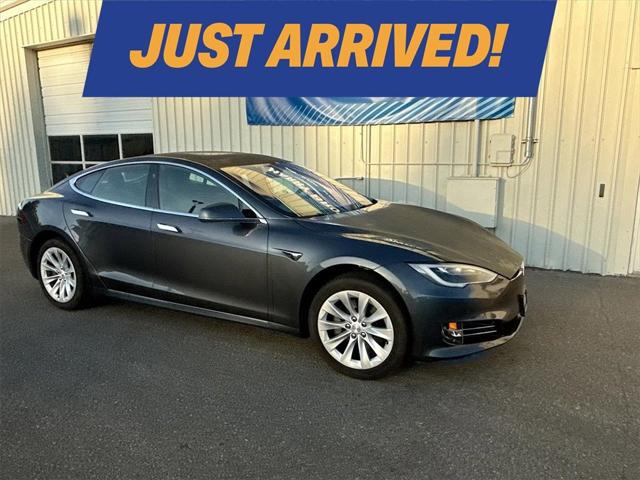 2017 Tesla Model S 90D 2017 Tesla Model S 90D