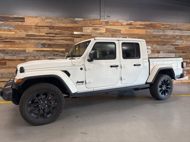 2025 Jeep Gladiator Nighthawk