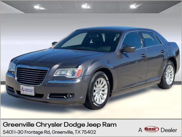 2014 Chrysler 300 4dr Sdn RWD 2014 Chrysler 300 4dr Sdn RWD