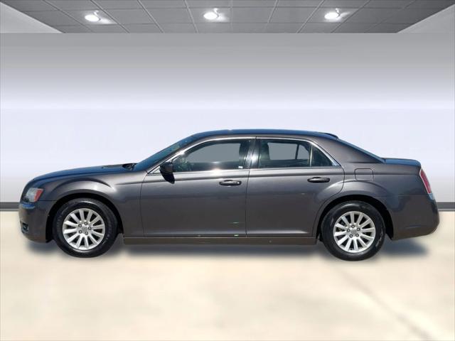 2014 Chrysler 300 4dr Sdn RWD 2014 Chrysler 300 4dr Sdn RWD