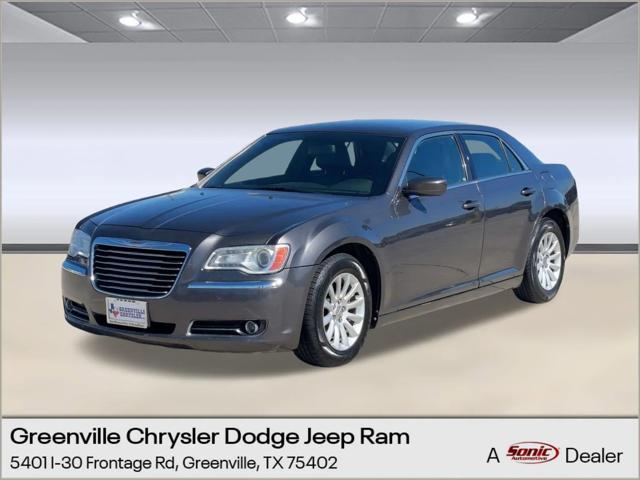2014 Chrysler 300 4dr Sdn RWD 2014 Chrysler 300 4dr Sdn RWD