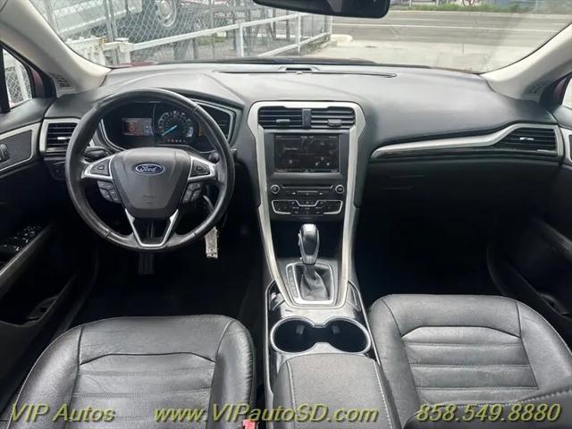 2016 Ford Fusion SE