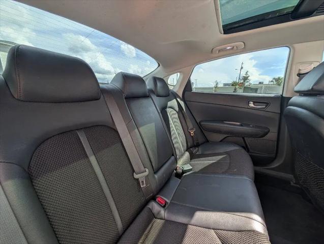 2019 Kia Optima S