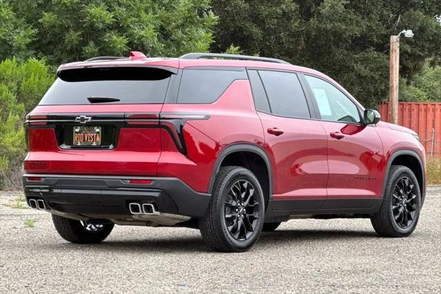 2026 Chevrolet Traverse FWD LT