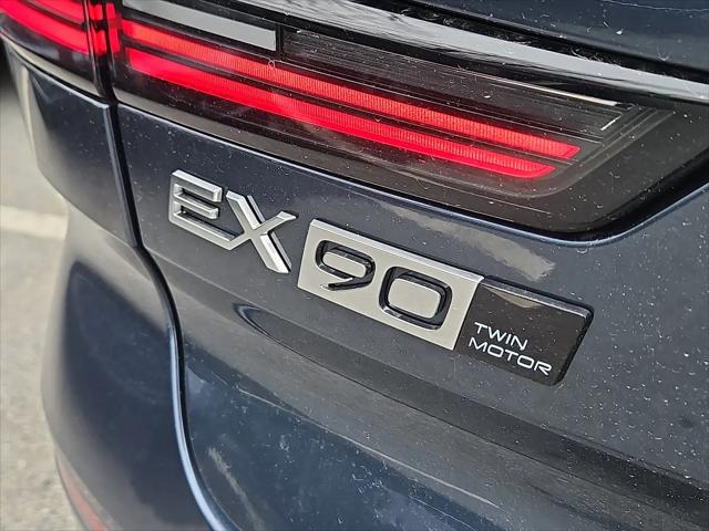 2025 Volvo X 90 Plus, Twin Motor, Fully electric, 7 Seats
