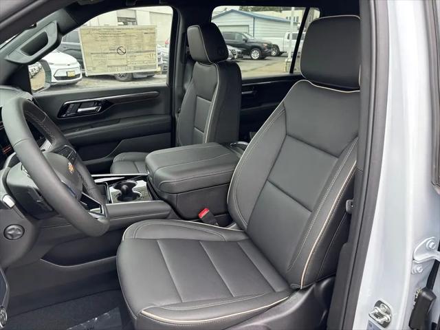 2026 Chevrolet Suburban Premier, RWD