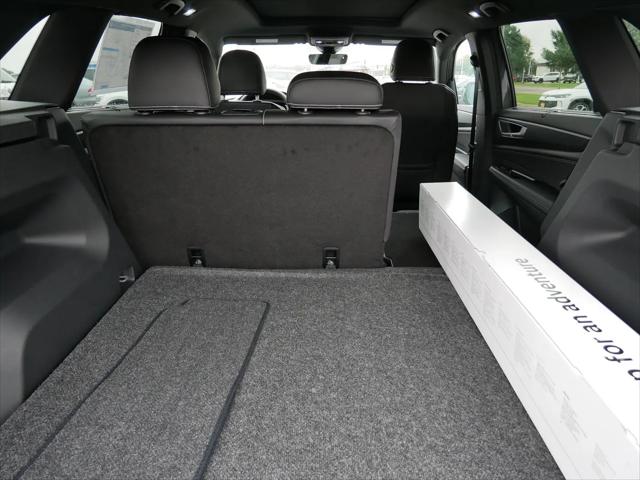 2026 Volkswagen Atlas Cross Sport SEL R-Line Black