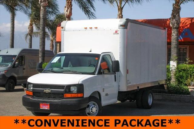 2014 Chevrolet Express Cutaway 4500 Diesel