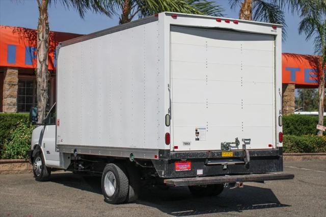 2014 Chevrolet Express Cutaway 4500 Diesel