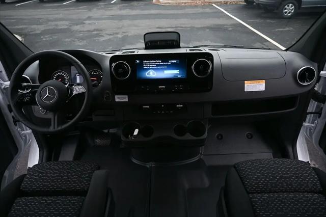 2026 Mercedes-Benz Sprinter 3500 Standard Roof 4-Cyl Diesel HO