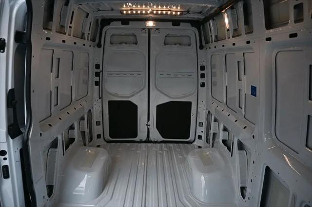 2026 Mercedes-Benz Sprinter 3500 Standard Roof 4-Cyl Diesel HO