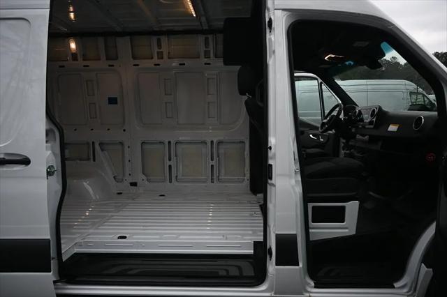 2026 Mercedes-Benz Sprinter 3500 Standard Roof 4-Cyl Diesel HO